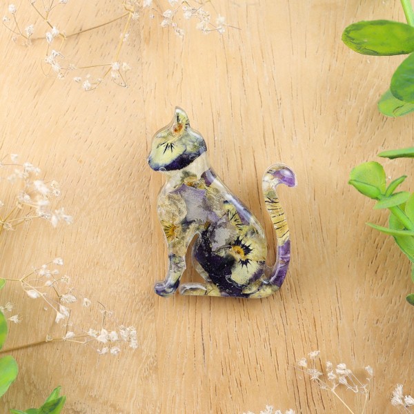 Brooch - Cat Charm of Nature