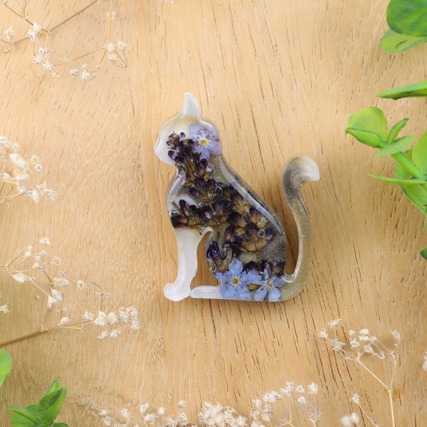 Brooch - Cat Charm of Nature
