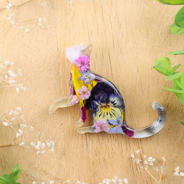 Brooch - Cat Charm of Nature
