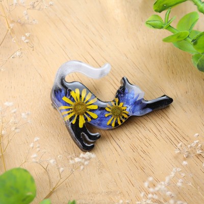 Brooch - Cat Charm of Nature