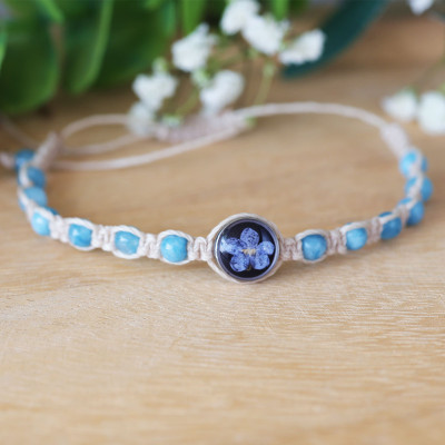 Macrame bracelet with forget-me-not