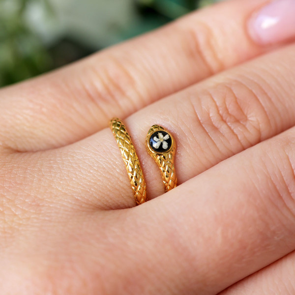 Wild Carrot Flower Snake Ring